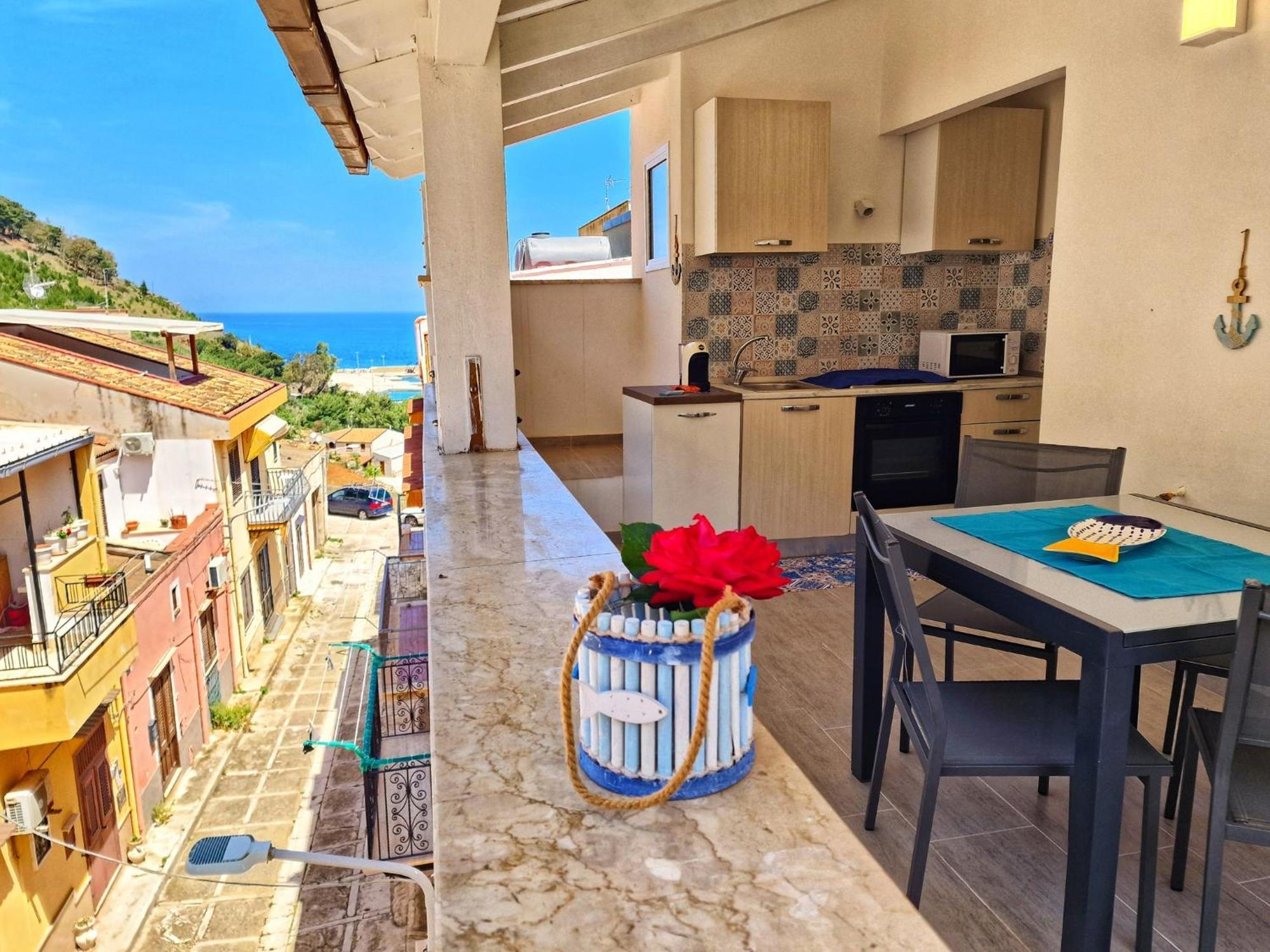Casa Vacanze A&G كاستيلاّماري ديل غو المظهر الخارجي الصورة
